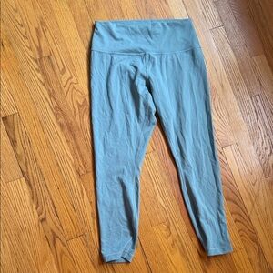 Lululemon wunder train size 12 Blue Leggings